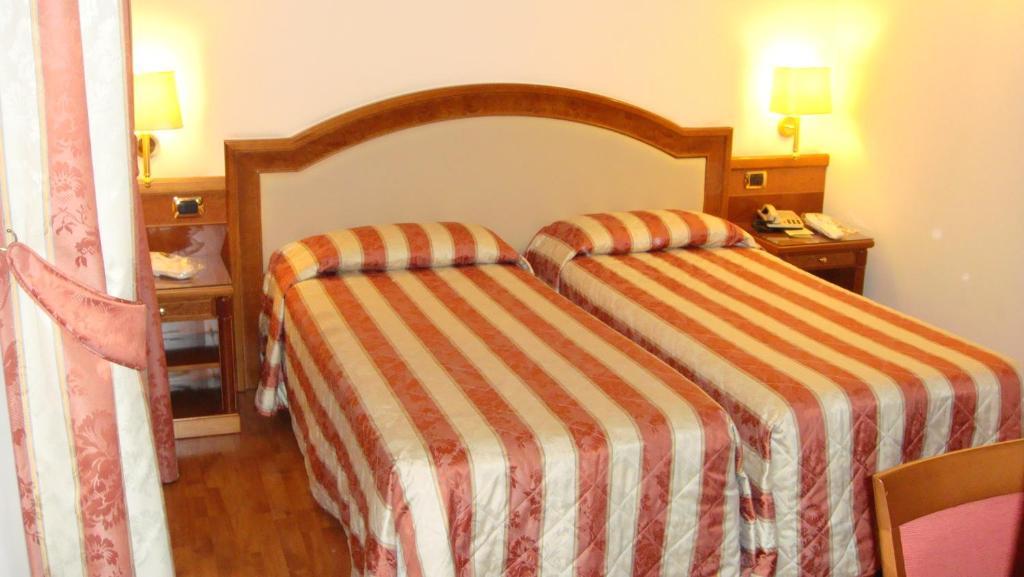 Albergo Corona Domodossola Room photo