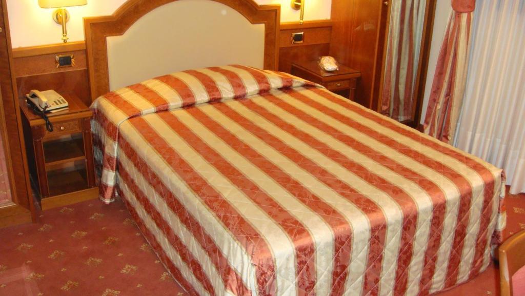 Albergo Corona Domodossola Room photo